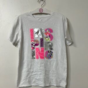 Athletic Works Short Sleeve Tee in White with Breathable Fabric